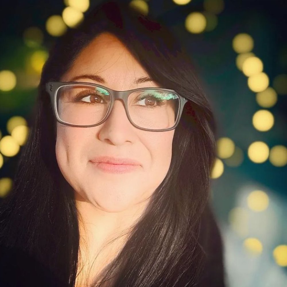 Meet your Posher, Adriana